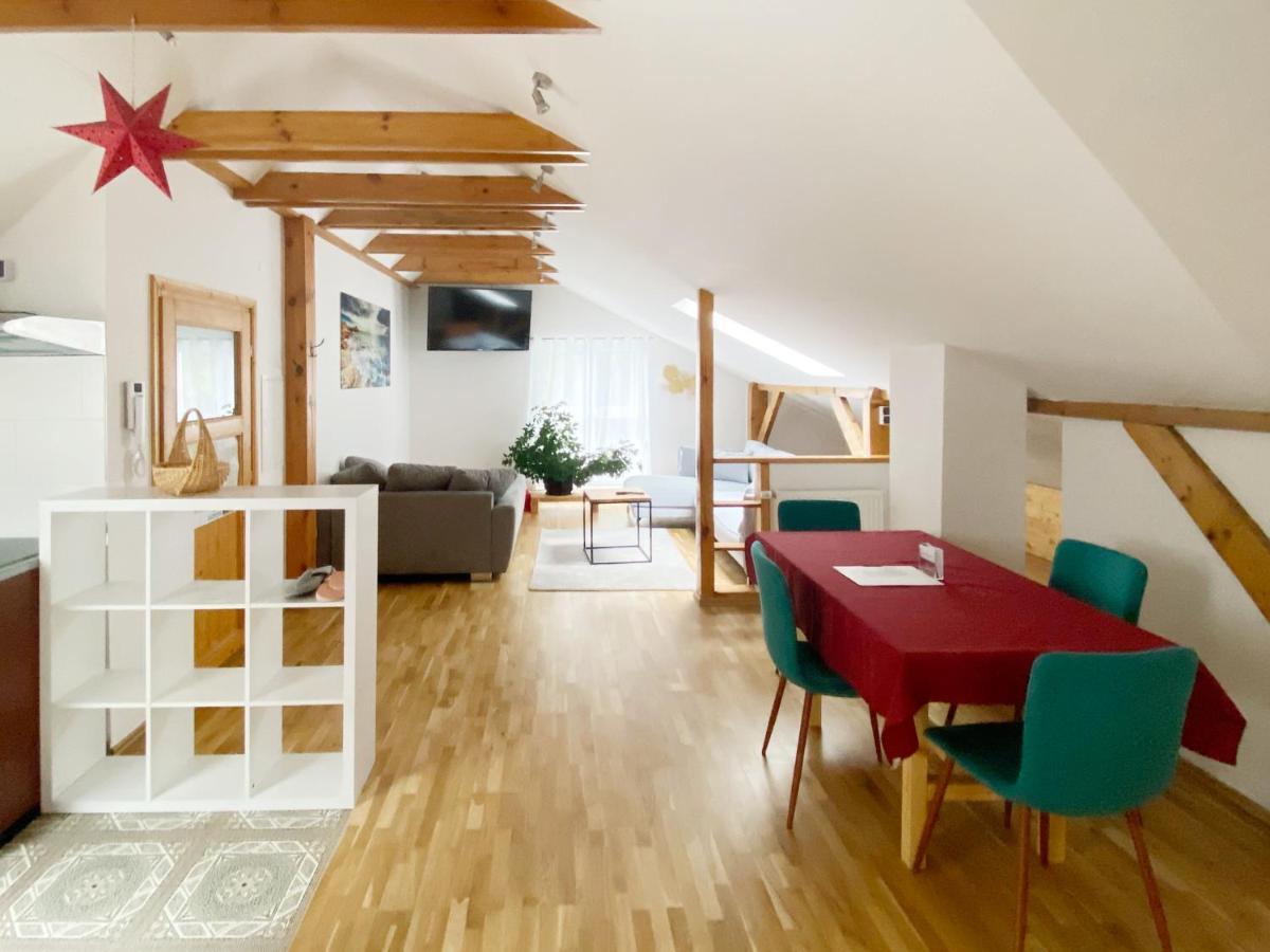 Schwanenburg Apartments Kolonie Rontgental Kültér fotó