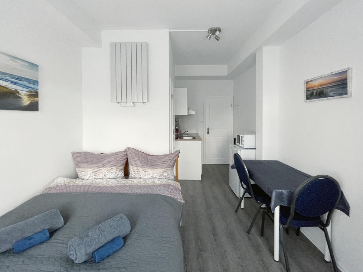 Schwanenburg Apartments Kolonie Rontgental Kültér fotó