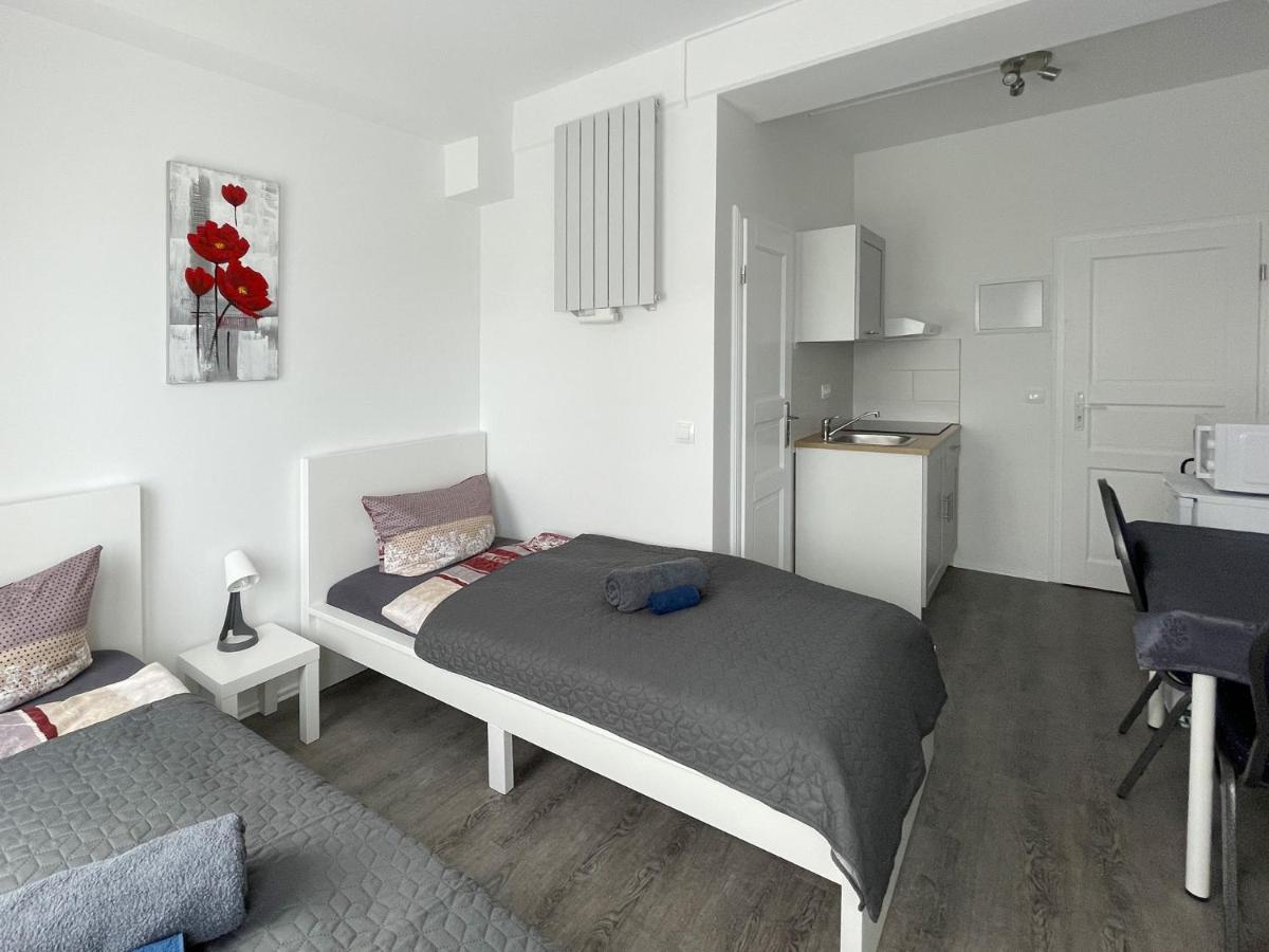 Schwanenburg Apartments Kolonie Rontgental Kültér fotó