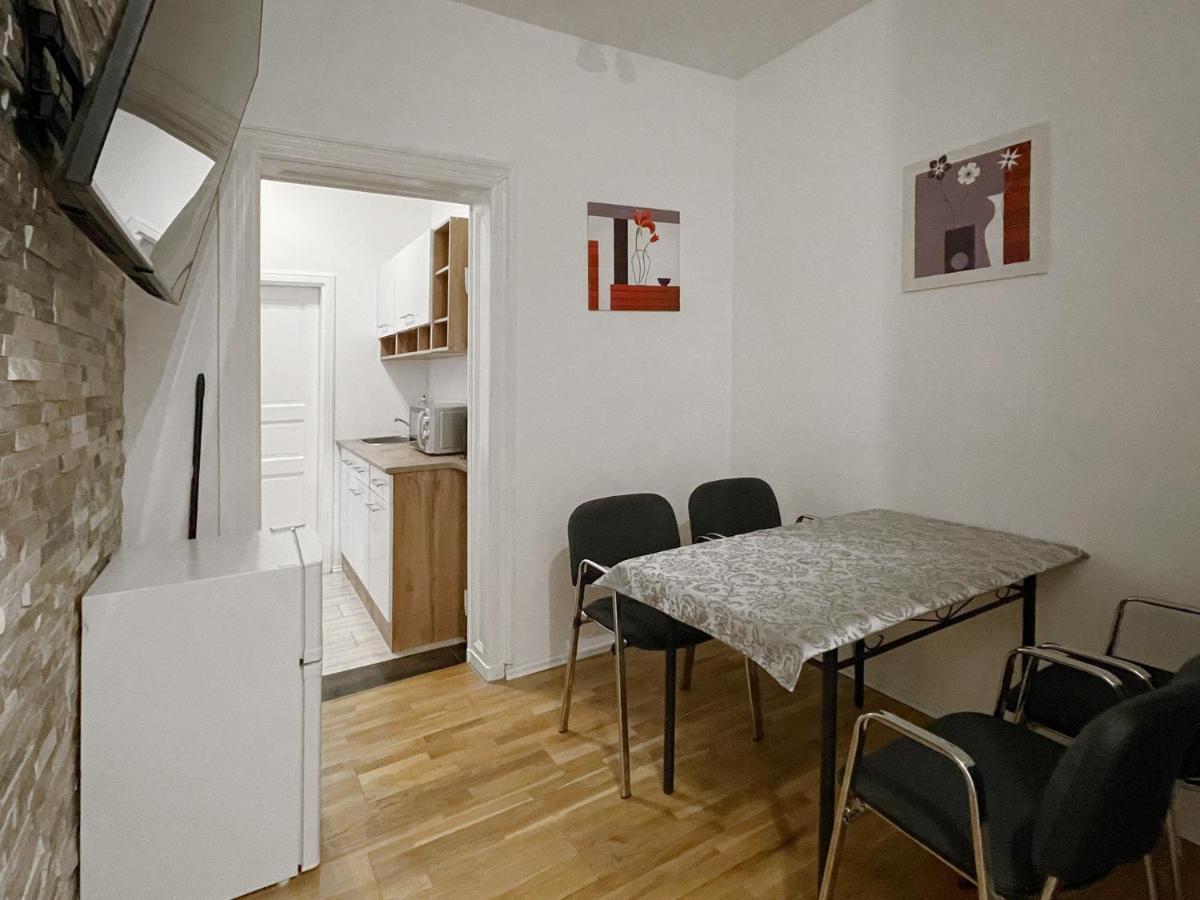 Schwanenburg Apartments Kolonie Rontgental Kültér fotó