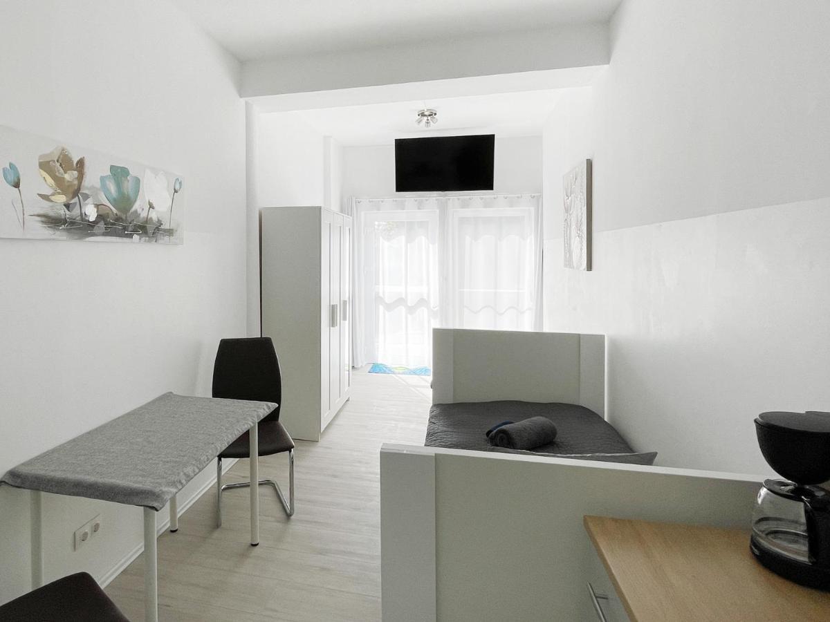Schwanenburg Apartments Kolonie Rontgental Kültér fotó