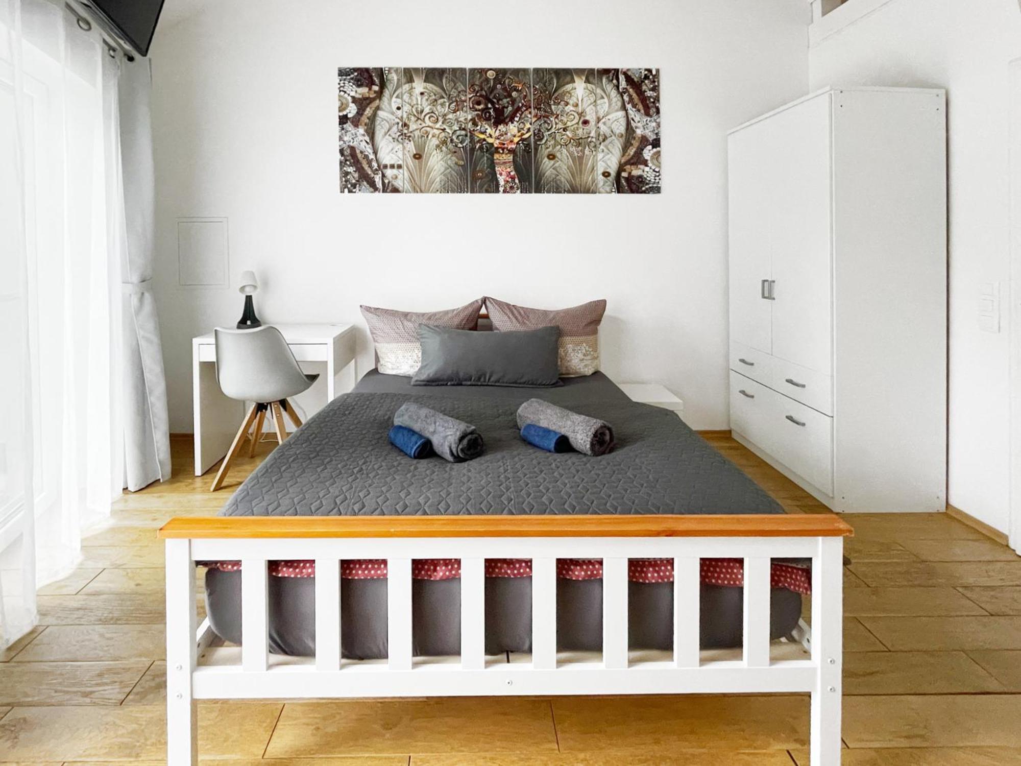 Schwanenburg Apartments Kolonie Rontgental Kültér fotó
